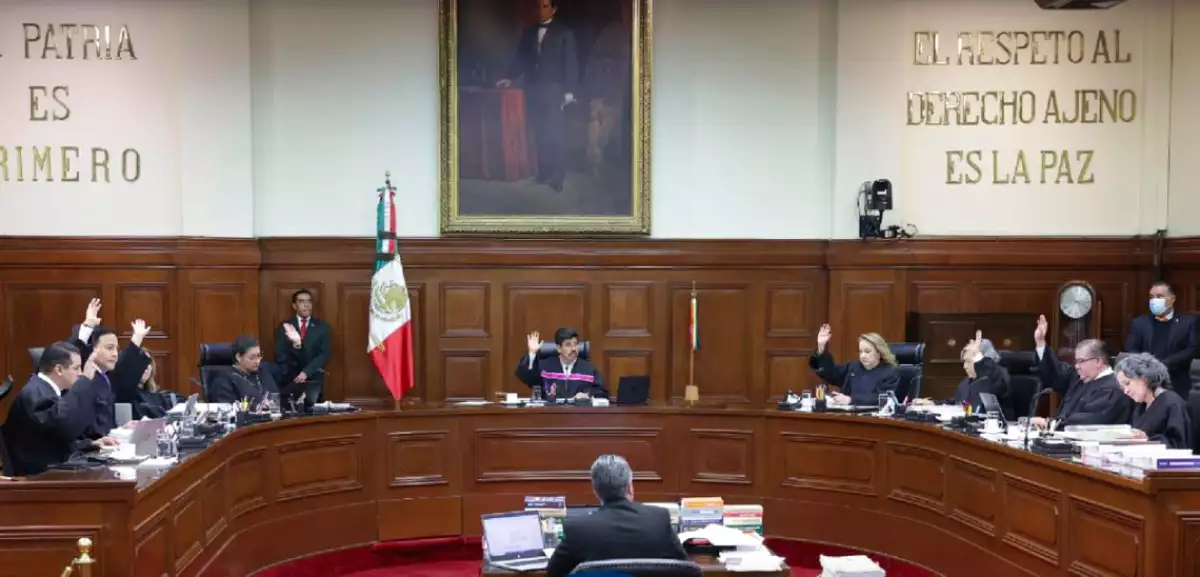 Albañiles electrocutados vencen a Inbursa de Carlos Slim en fallo histórico de la Suprema Corte