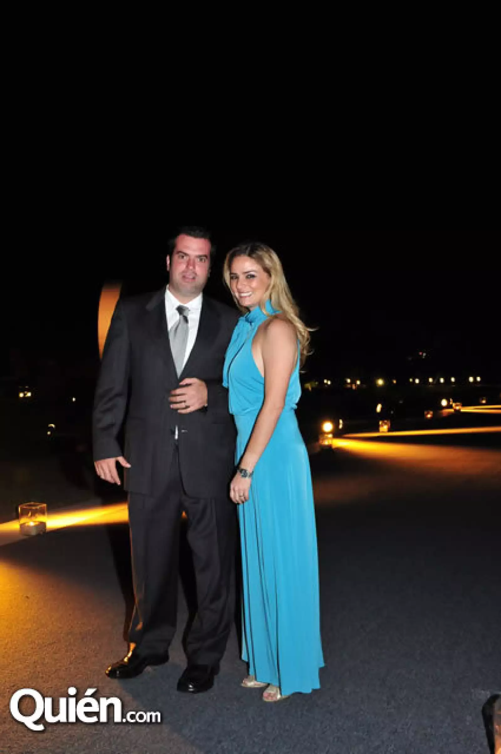 Mario Raya y Claudia Velasco