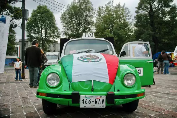 historia-vocho-mexico.jpeg
