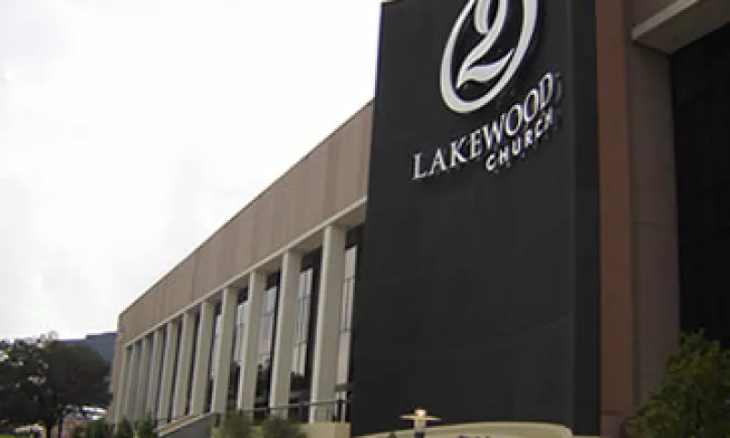 Lakewood Church es la mayor iglesia de EU con más de 40,000 asistentes. (Foto: Getty Images)