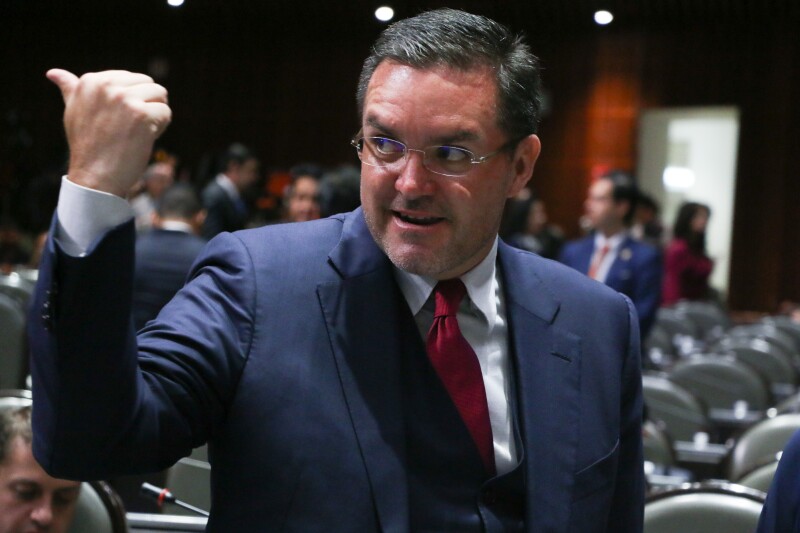 Federico Doring del Partido Acción Nacional (PAN) durante sesión ordianria.