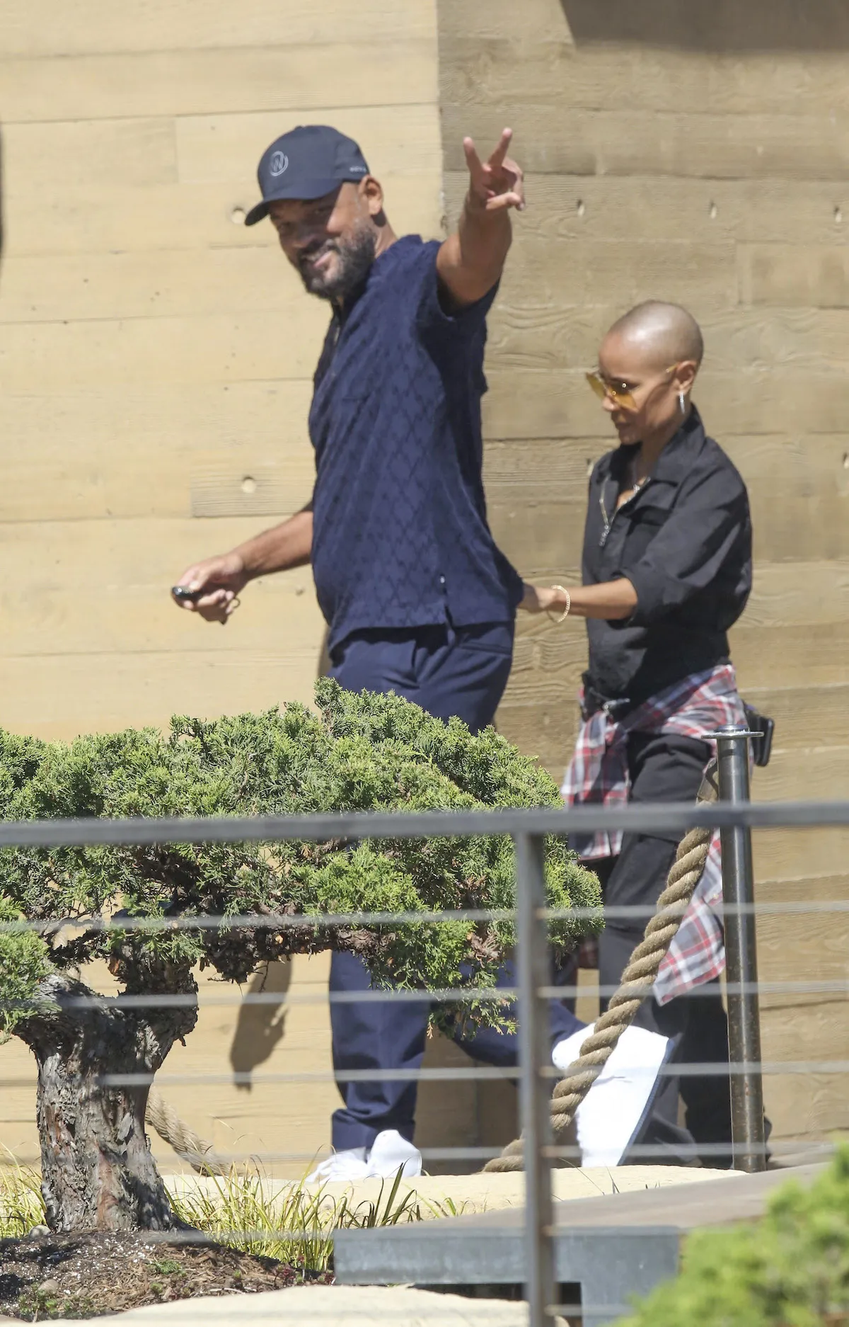 CONSULT PRICE FOR TV - PREMIUM EXC Will Smith, Jada Pinkett Smith