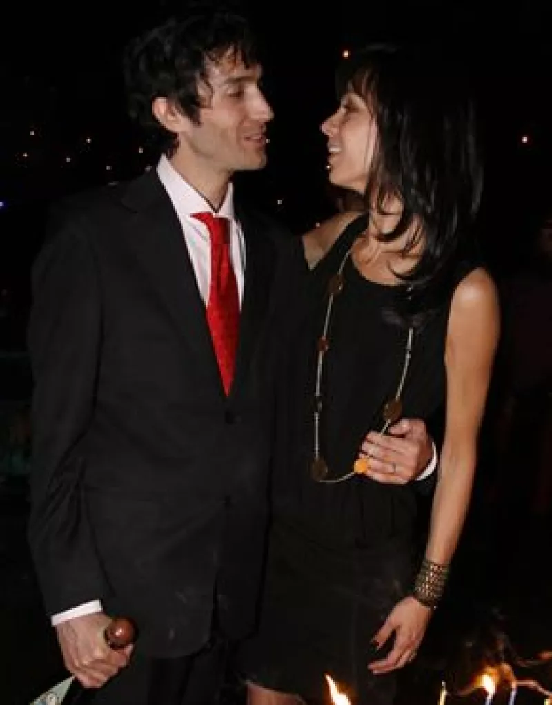 Después de haberse manejado en los medios una separación de Benny Ibarra y Celina del Villar, la esposa del cantante habló en exclusiva con Quién.com para desmentirlo.