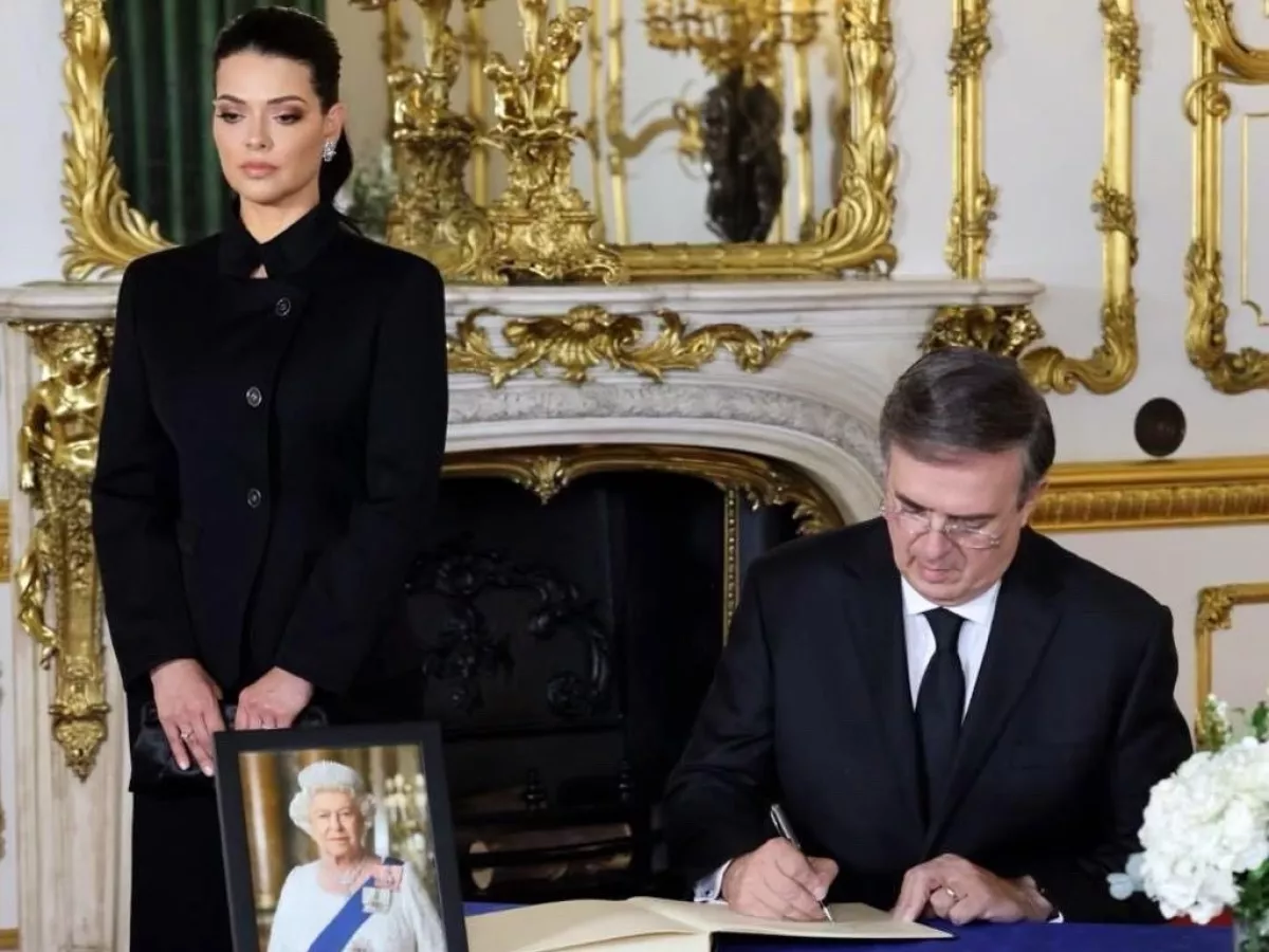 ebrard londres 2.jpg