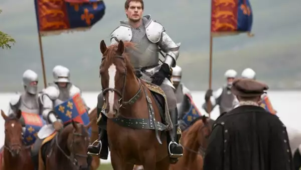 El actor que encarnará a Superman y que multiplicó su fama tras aparecer en la serie The Tudors, ha alcanzado un físico impresionante para su interpretación de Clark Kent.