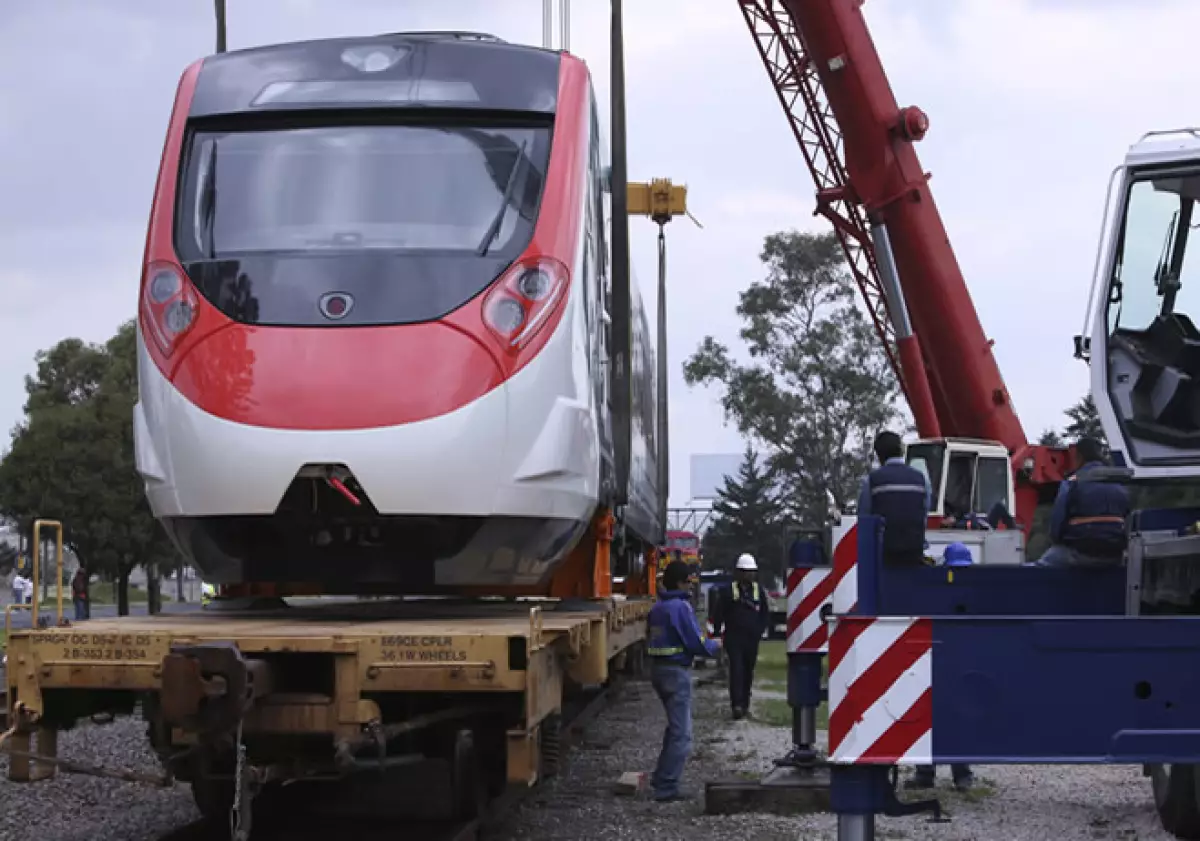 Tren Interurbano