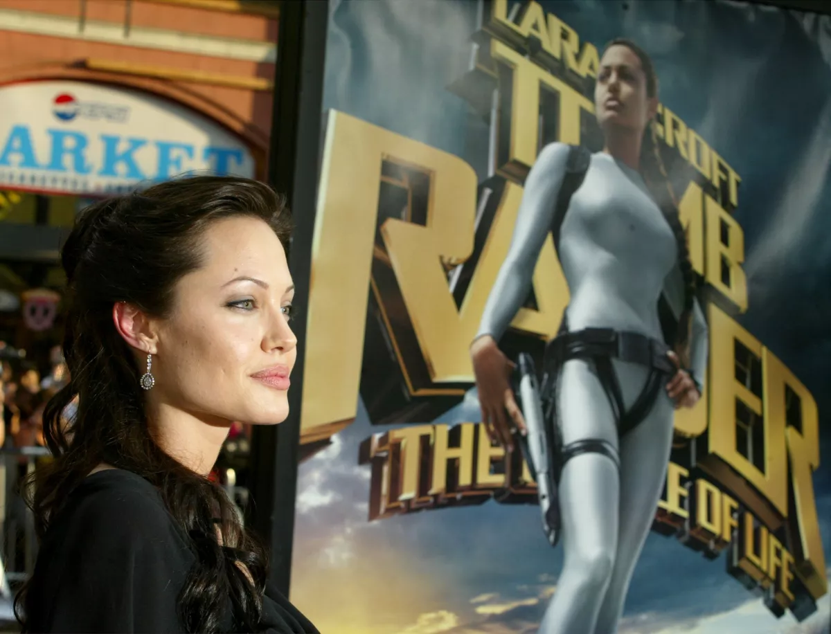 Angelina Jolie