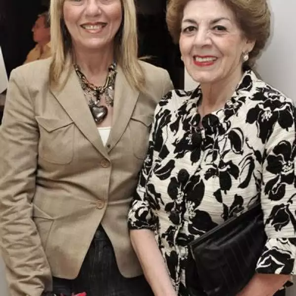 Sara Rosen y Anita Brunell