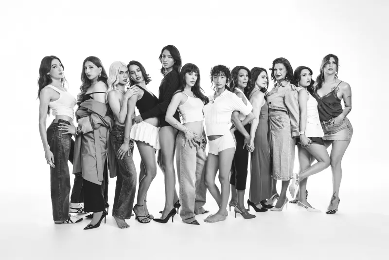 ELLE-278-PROUD HUMANS-9.jpg