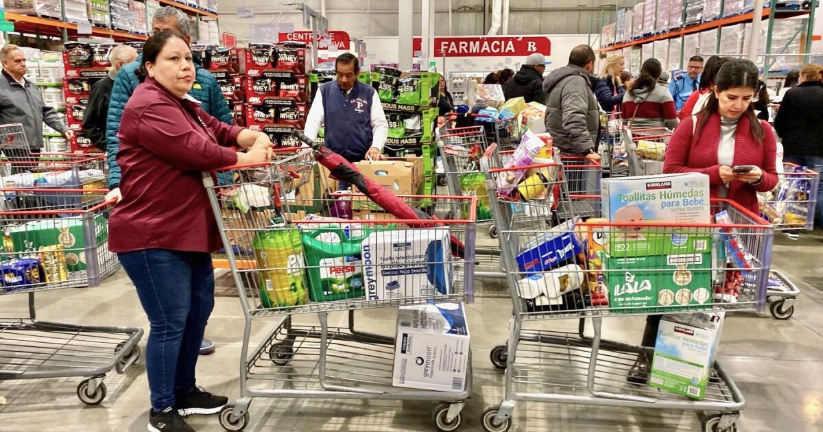 INFLACIÓN BAJA A 3.55% PERO SERVICIOS TURÍSTICOS Y VUELOS SE DISPARAN