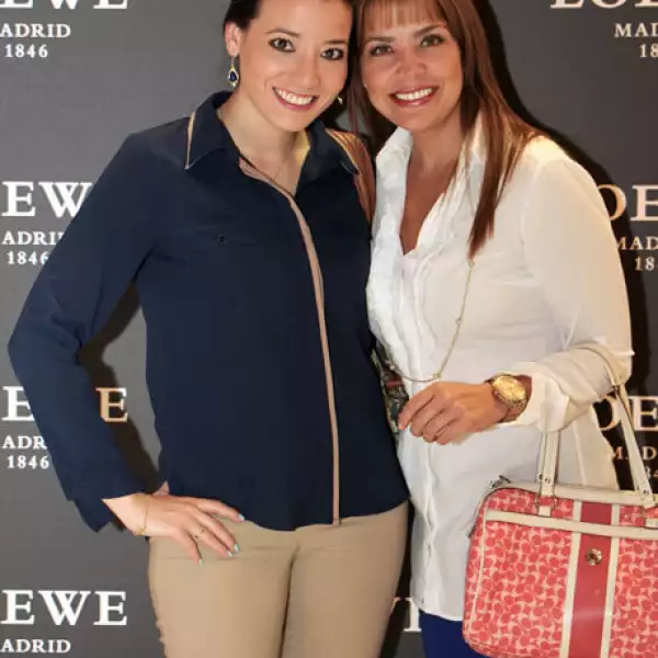 Nydia Valenzuela,Lisset