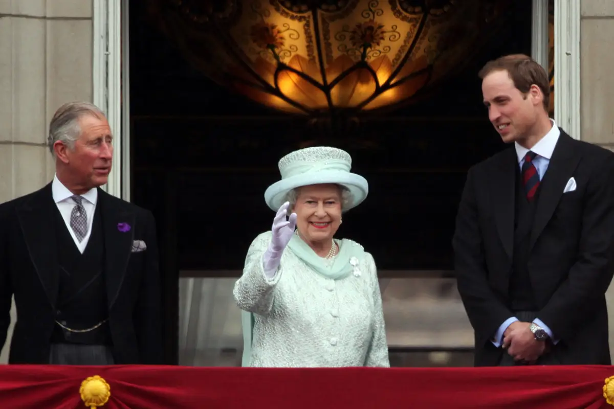 Diamond Jubilee - Carriage Procession And Balcony Appearance