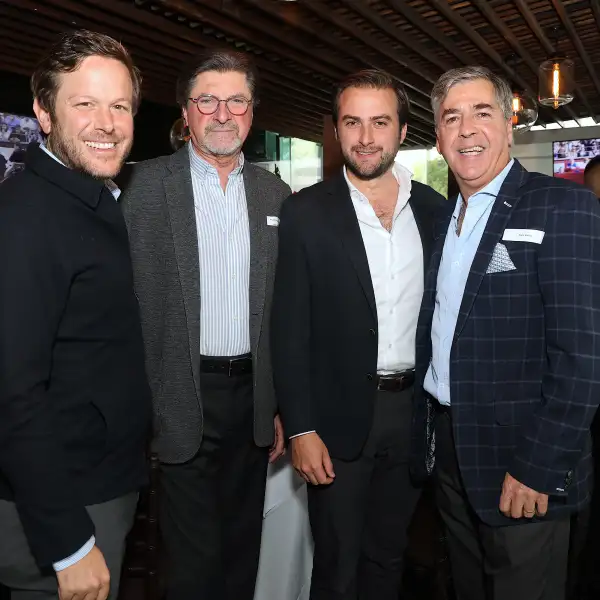 Santiago Pérez Salazar , Ricardo y Diego Barroso con  Paco Vall