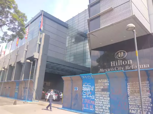hilton.jpeg