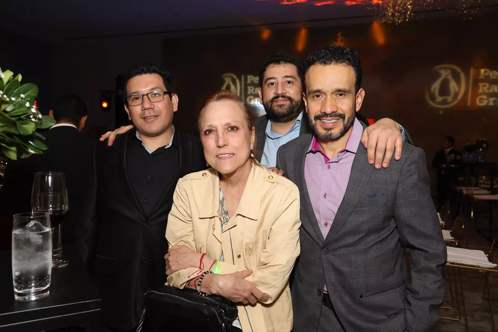 Ulises Martínez , Maricruz Arrate, Patrocinio Vázquez y Edgar 