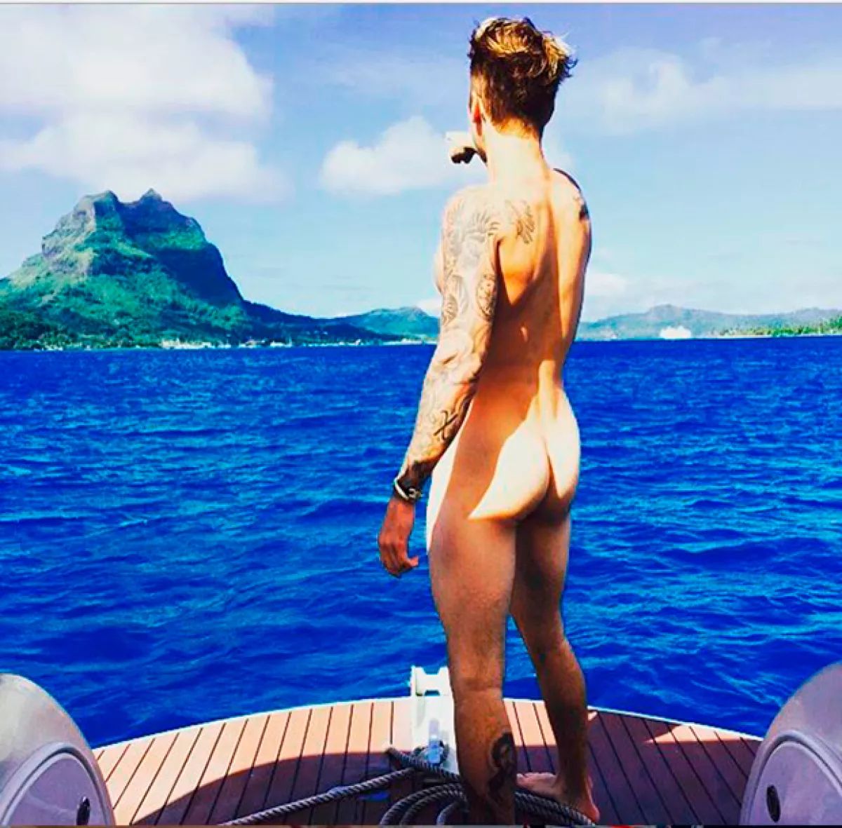 El canadiense sorprendió con la publicación de este fotografía.