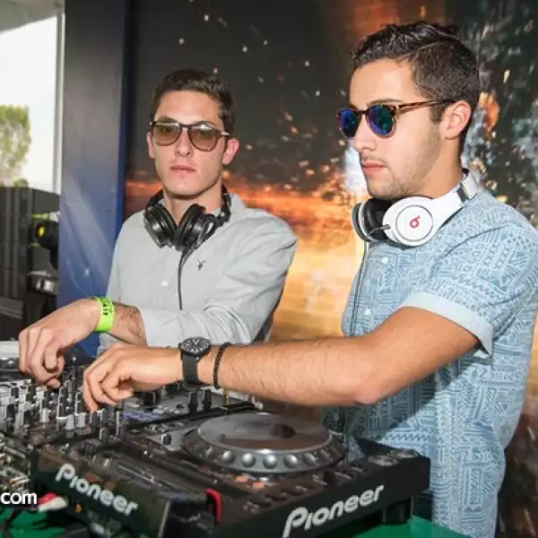 Ricardo y Andrés Charvel