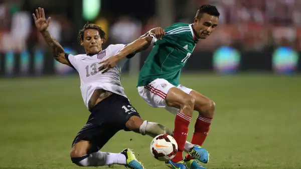 El mal desempeño de la selección mexicana pone en riesgo inversiones empresariales para estar presentes en el Mundial de Brasil 2014. (Foto: Notimex)