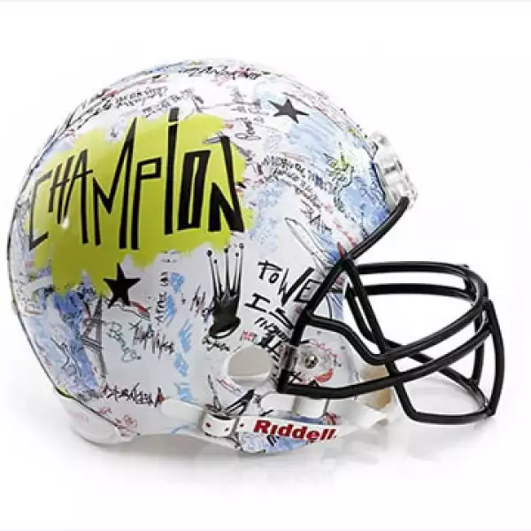 La diseñadora francesa Catherine Malandrino creó este diseño basado en su estilo `parisian chic´.