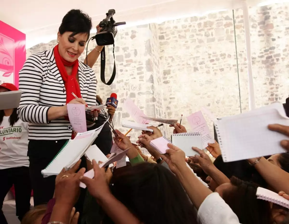 Luego de trabajar sin parar, la actriz se ausentará por un tiempo de la televisión y de los escenarios del teatro al terminar su participación en la telenovela `Entre el Amor y el Deseo´.