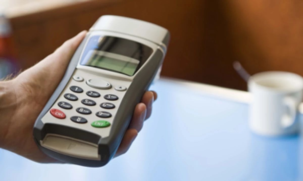 Obtener una terminal de un banco es más sencillo de lo que se piensa. (Foto: Thinkstock)