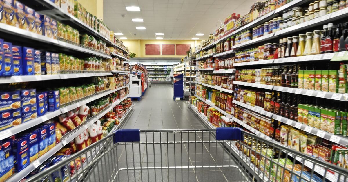 Walmart regresa a la cima y llena el carrito frente a sus competidores