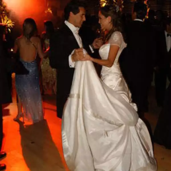 Olivia Peralta, Antonio Hidalgo