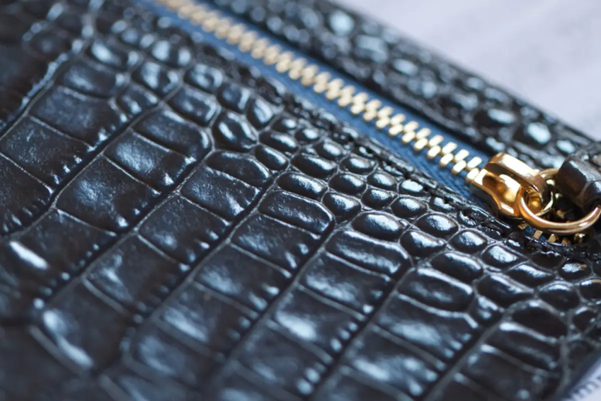 Leather Zip wallet