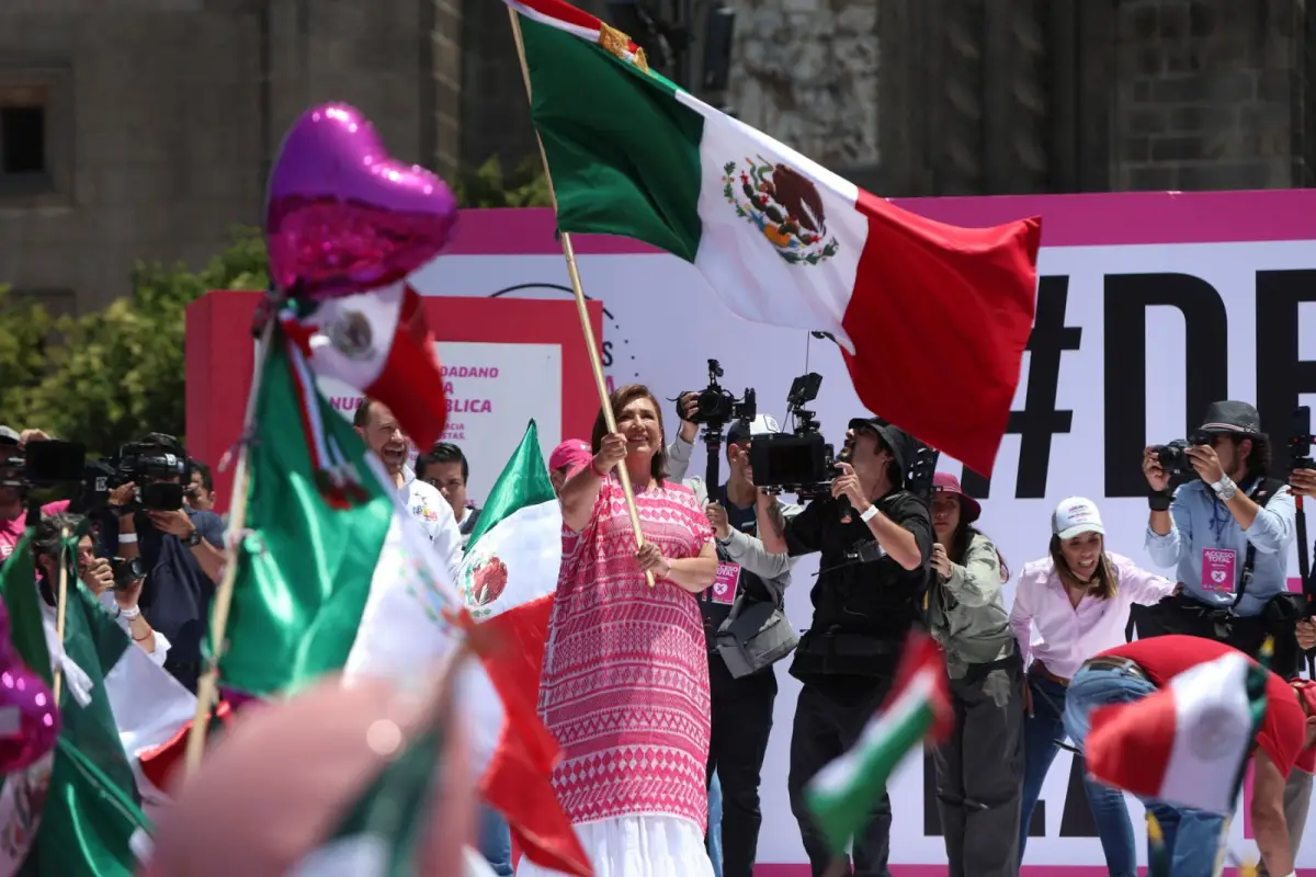xochitl-galvez-marcha.jpg
