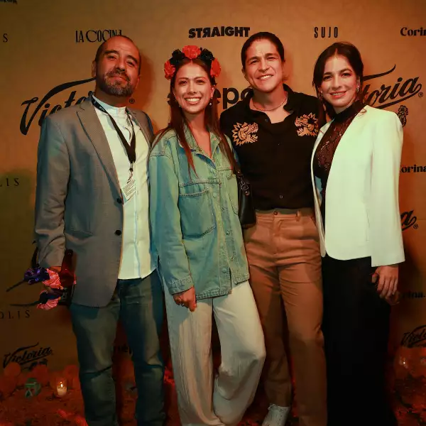 Carlos Hernández , Paloma Cinco, Cristo Fernández  y Gabriela 