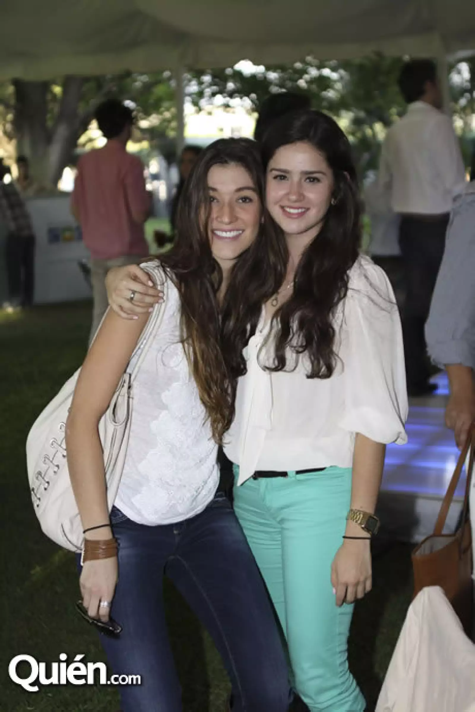 Paola Álvarez y Fanny Barrera