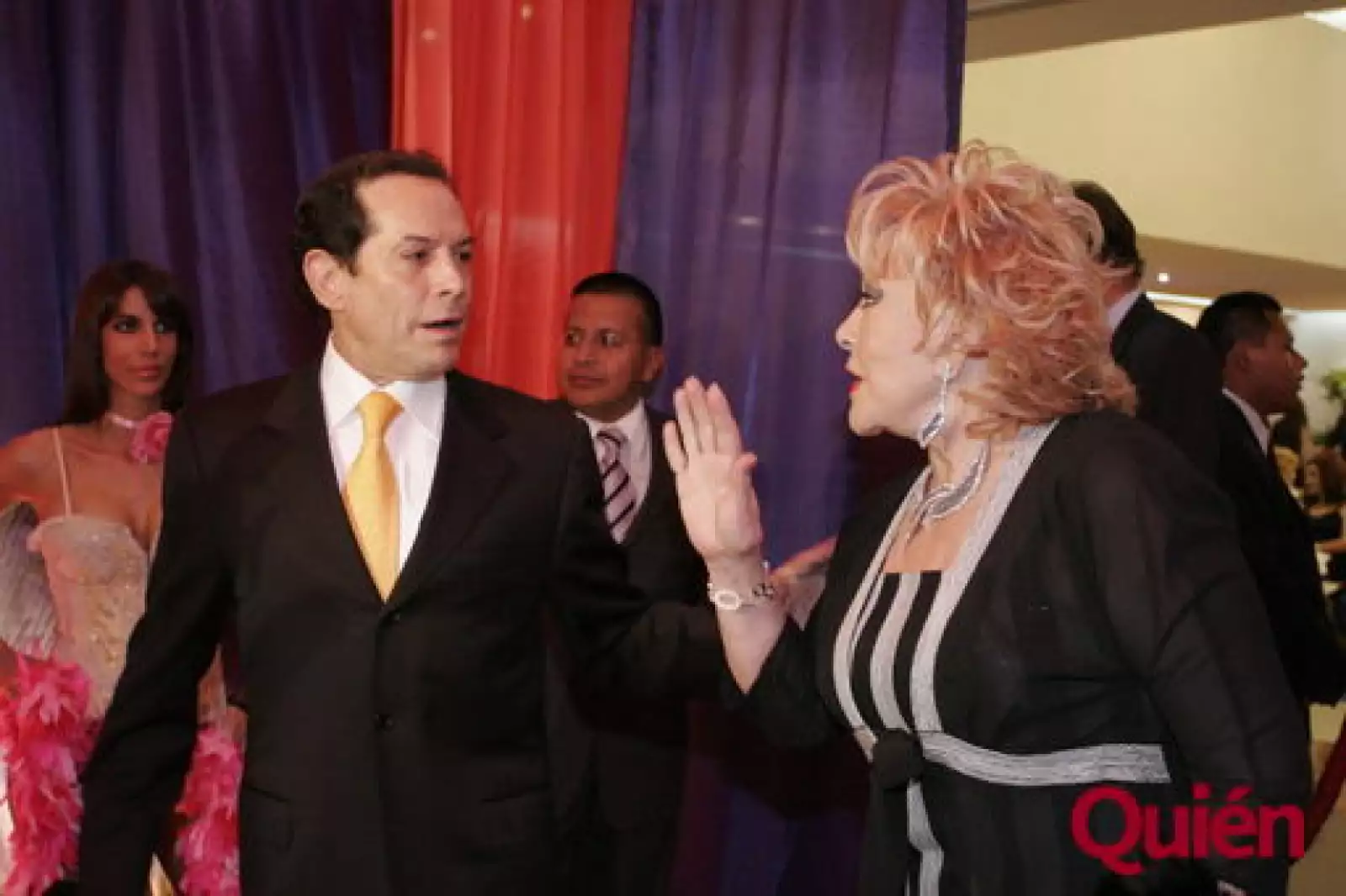 Juan José Orijel, Silvia Pinal