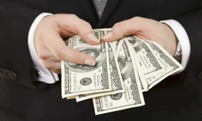 Economistas pronosticaban que las ventas minoristas caerían 0.3% en abril. (Foto: Getty Images)