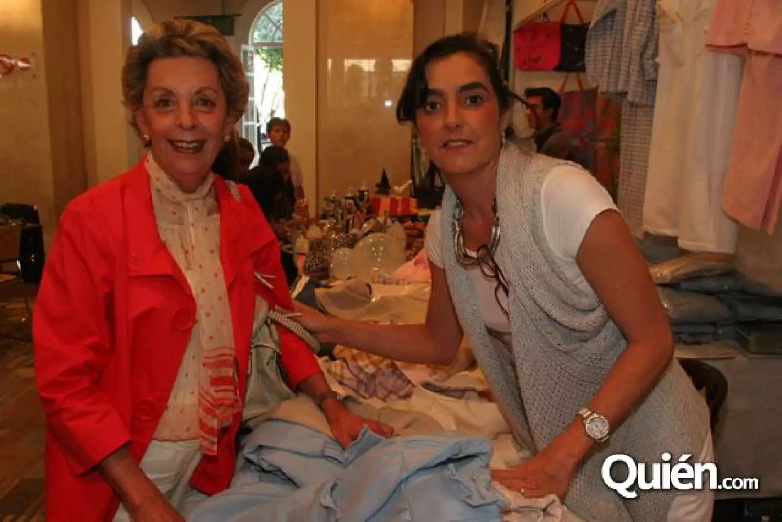 Bazar Portal de una Noche de Arte