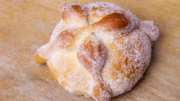 deads bread, mexican traditional food