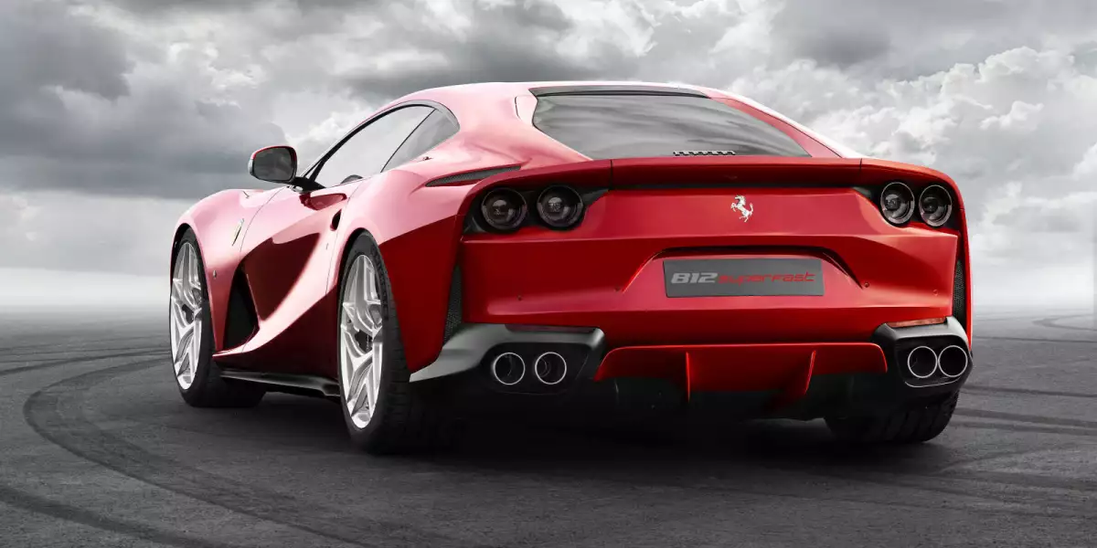Ferrari 812