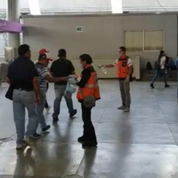 Reparto de cubrebocas