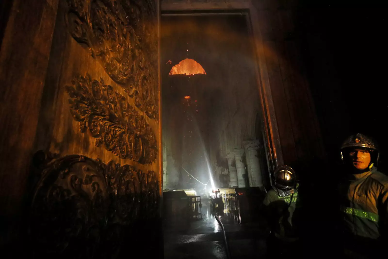 Incendio Notre Dame-3