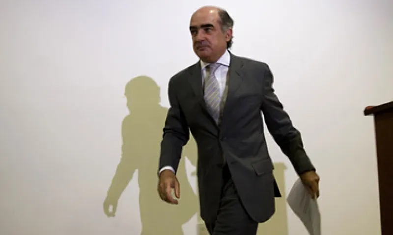Luis Tellez, presidente de la Bolsa mexicana aseguró que en México la relación de la deuda con el PIB es de 30%. (Foto: Notimex)