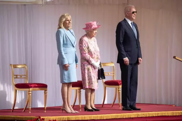The Queen Invites The President Of The United States And The First Lady To Tea