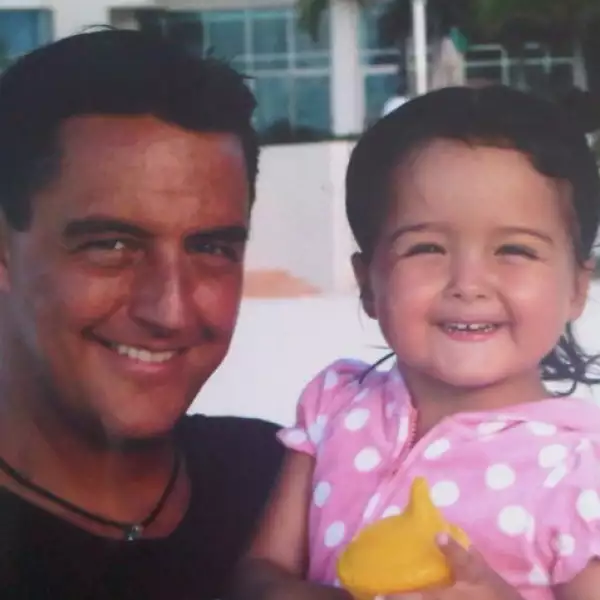 Juan Witt esta casado con Deborah Witt y juntos hacen una familia increíble.