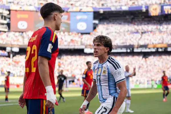 PELEA FINAL COPA MUNDIAL FIFA.png