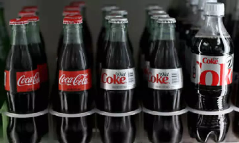 La ganancia neta de la  embotelladora subió 7.3% anual en el tercer trimestre. (Foto: Archivo )