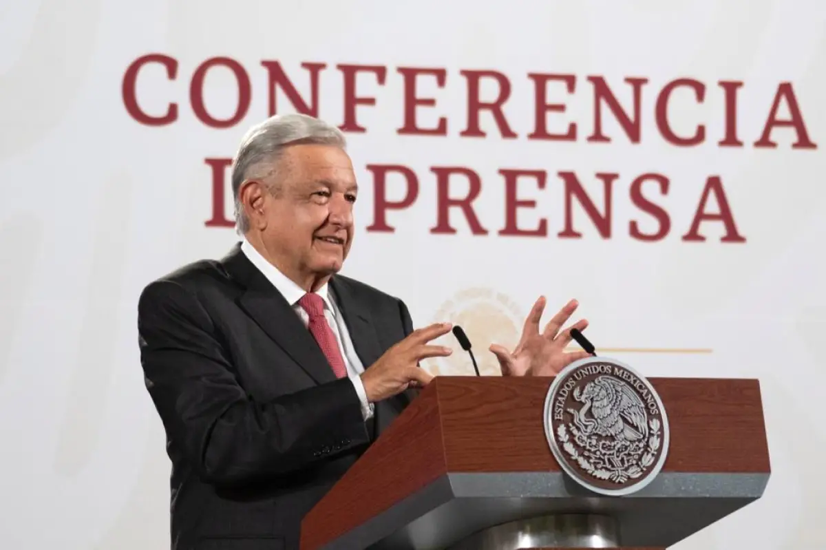 AMLO-251122.jpeg