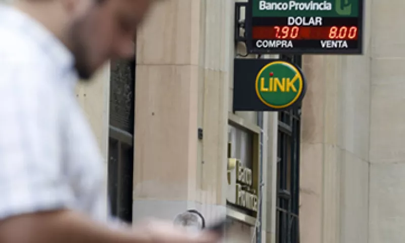 Esta semana la devaluación alcanzó en una sola jornada 9.1%. (Foto: Reuters)