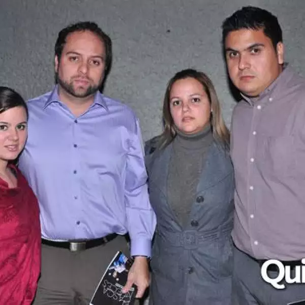 Brindis Navideño Iza Business Centers