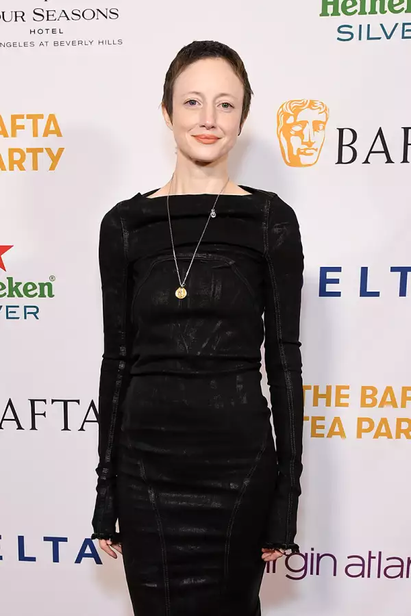 Nominación de actriz desconocida Andrea Riseborough deja ver que el Oscar estaría comprado