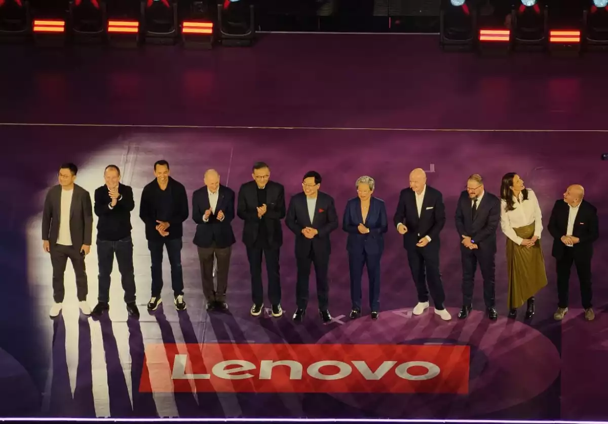 Lenovo lanza Qira, su agente de IA que lleva a sus computadoras y smartphones a un nuevo nivel
