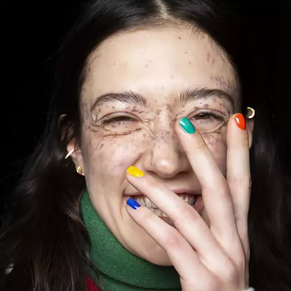 Benetton emn F19 006