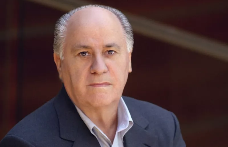 Empresarios como Bernard Arnault, François-Henri Pinault, Amancio Ortega y Miuccia Prada poseen en sus conglomerados las firmas más importantes e influyentes de la industria de la moda.